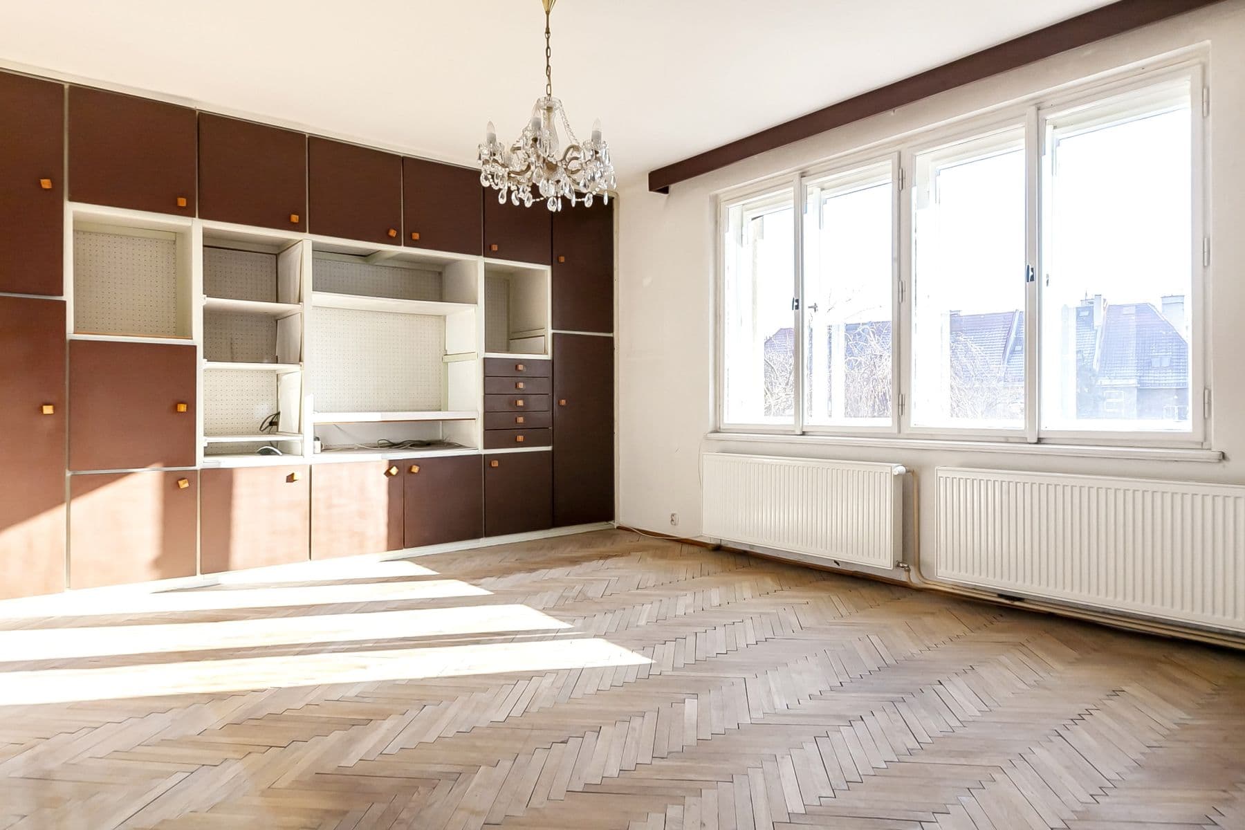 Prodej bytu 3+1 29 m², Karolinská, Praha, Praha