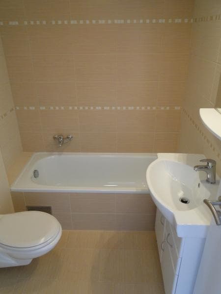 Pronájem bytu 2+kk 47 m², Na Vršku, Praha, Praha