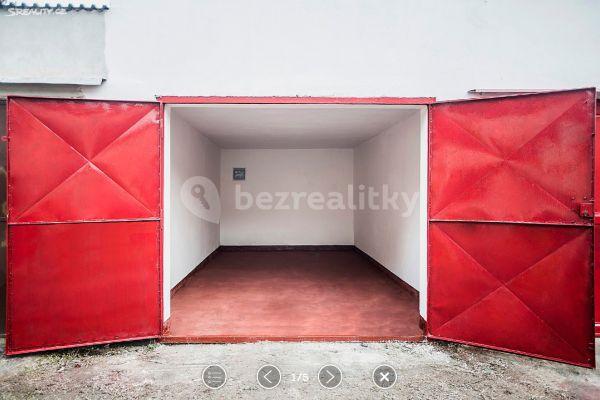 Pronájem garáže 18 m², Na Hutmance, Praha