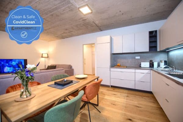 Pronájem bytu  90 m², Soukenická, Praha