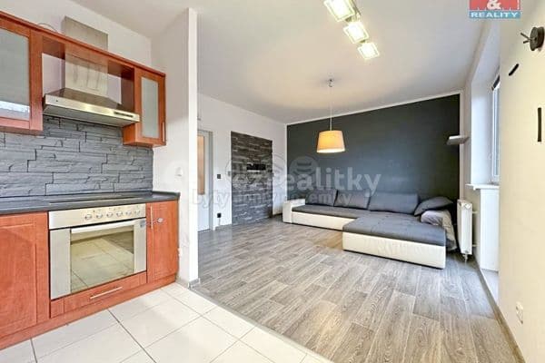 Pronájem bytu 2+kk 51 m², Dubenská, České Budějovice, Jihočeský kraj