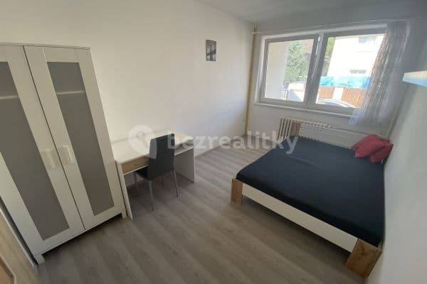 Pronájem bytu 5+1 110 m², K Fialce, Praha