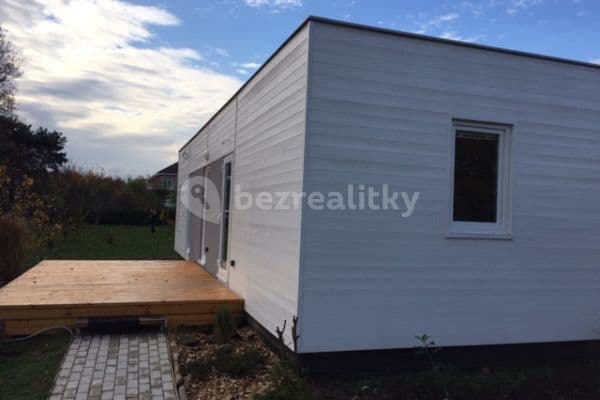 Pronájem bytu 3+kk 48 m², V Cestách, Šestajovice, Středočeský kraj