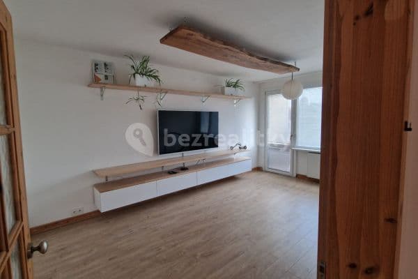 Pronájem bytu 2+1 62 m², Na Valech, Děčín