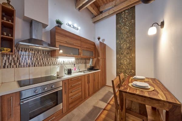 Pronájem bytu  51 m², Hradská, Bratislava