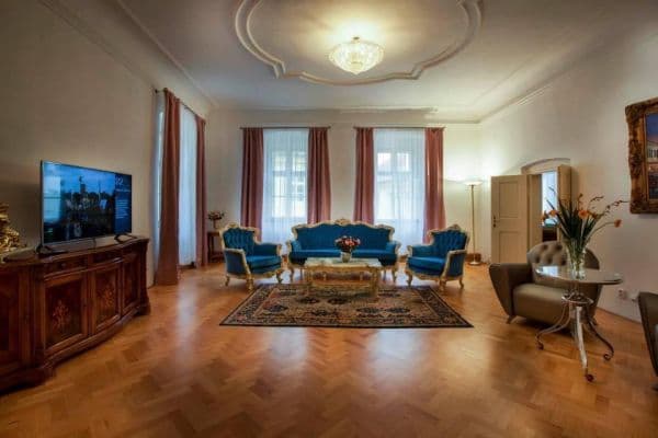 Pronájem bytu  130 m², Michalská, Praha