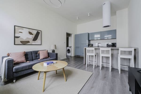 Pronájem bytu  45 m², Bořivojova, Praha