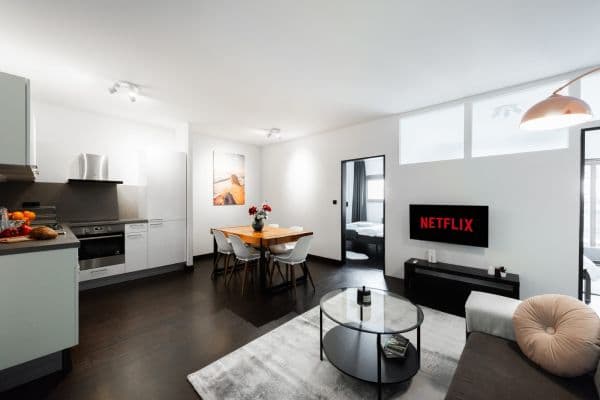 Pronájem bytu  150 m², Křižíkova, Praha