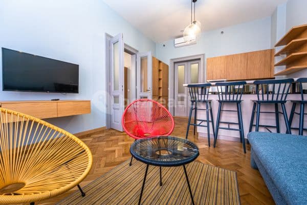 Pronájem bytu  80 m², Krkonošská, Praha