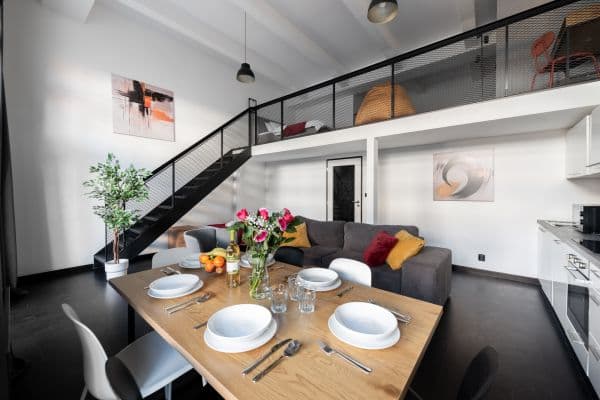 Pronájem bytu  72 m², Křižíkova, Praha