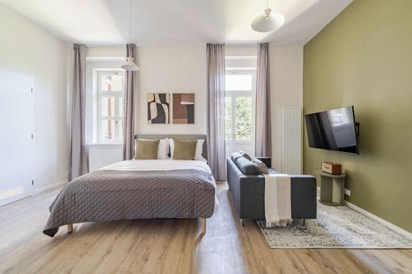 Pronájem bytu  37 m², Veletržní, Praha