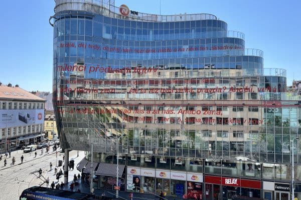 Pronájem bytu  117 m², Plzeňská, Praha