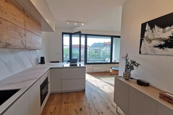 Pronájem bytu  50 m², Závišova a, Praha