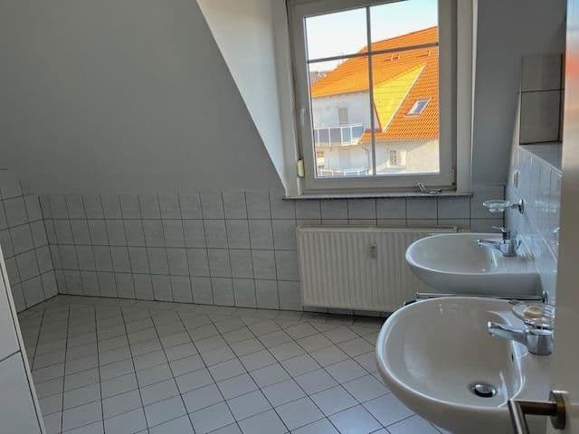 Pronájem bytu 2+1 76 m², Leipzig, Sasko Pronájem bytu 2+1 76 m², Leipzig, Sasko
