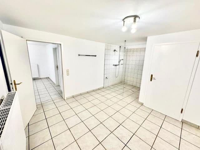 Prodej domu 200 m², pozemek 5.480 m², Luhkamp 5, Bispingen, Dolní Sasko Prodej domu 200 m², pozemek 5.480 m², Luhkamp 5, Bispingen, Dolní Sasko