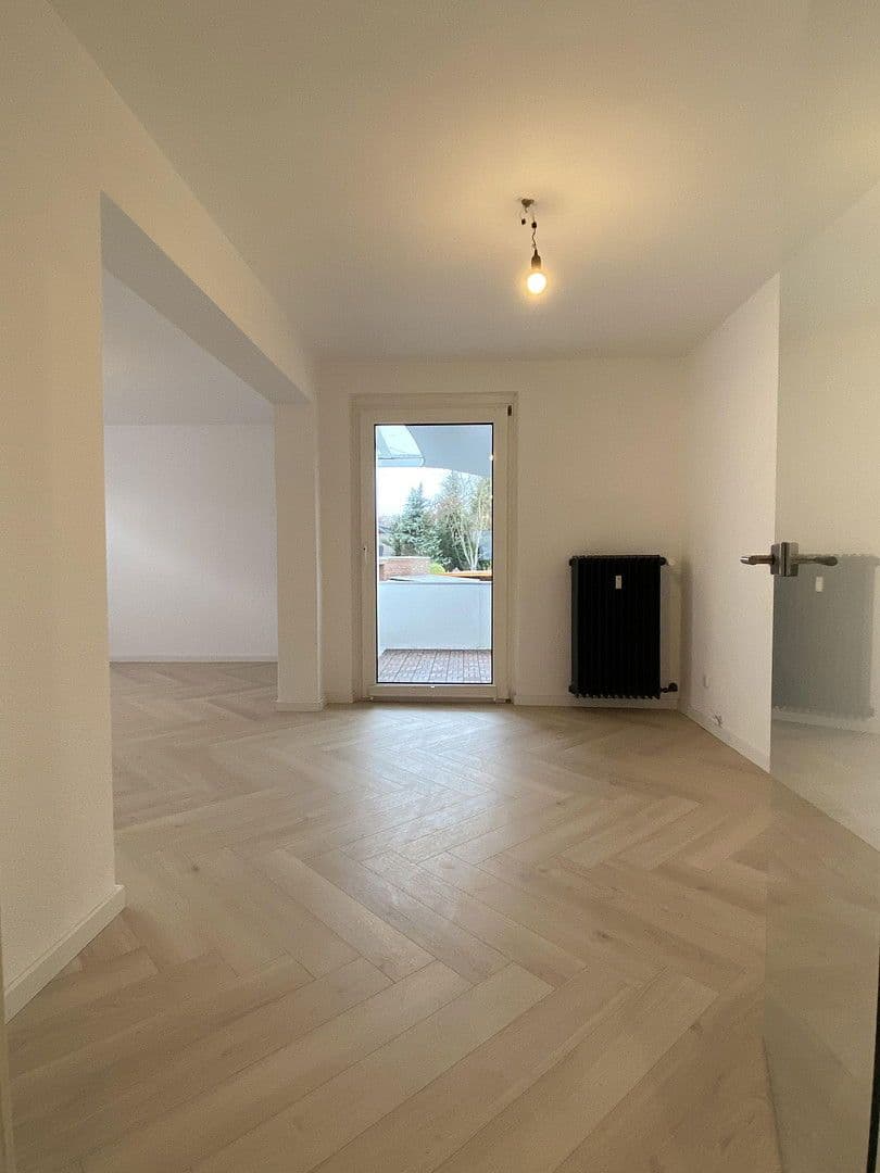 Prodej domu 175 m², pozemek 344 m², Isenbüttel, Dolní Sasko Prodej domu 175 m², pozemek 344 m², Isenbüttel, Dolní Sasko