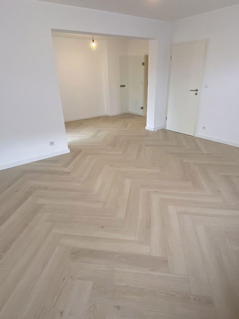 Prodej domu 175 m², pozemek 344 m², Isenbüttel, Dolní Sasko Prodej domu 175 m², pozemek 344 m², Isenbüttel, Dolní Sasko