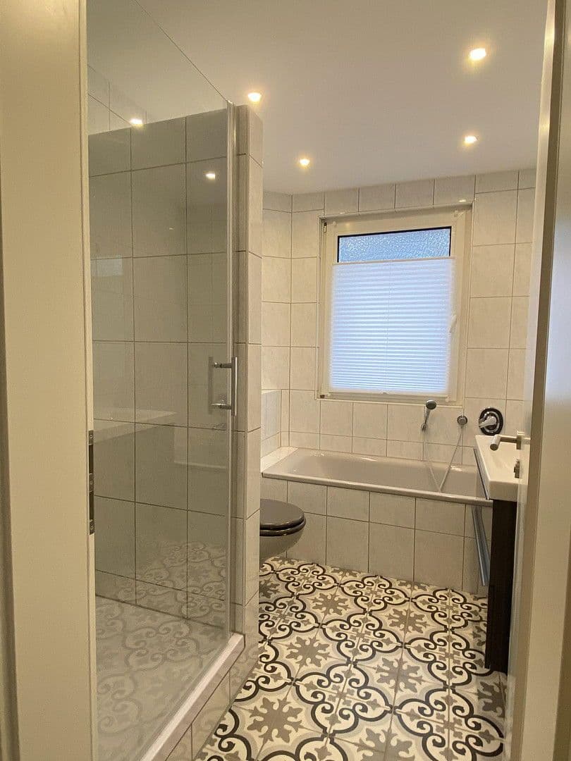 Prodej domu 175 m², pozemek 344 m², Isenbüttel, Dolní Sasko Prodej domu 175 m², pozemek 344 m², Isenbüttel, Dolní Sasko