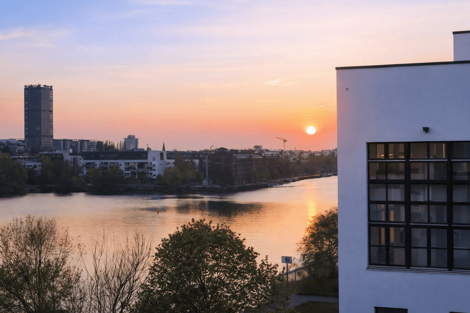 Pronájem domu 200 m², pozemek 246 m², Charlotte-Salomon-Hain 9, Berlin, Berlín Pronájem domu 200 m², pozemek 246 m², Charlotte-Salomon-Hain 9, Berlin, Berlín