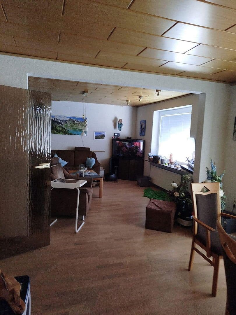 Prodej domu 180 m², pozemek 1.015 m², Springe, Dolní Sasko Prodej domu 180 m², pozemek 1.015 m², Springe, Dolní Sasko