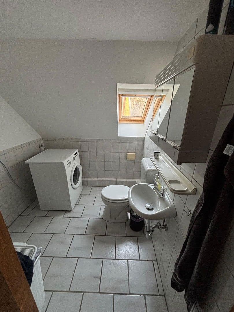 Pronájem domu 75 m², pozemek 410 m², Jörnstraße 15, Kalefeld, Dolní Sasko Pronájem domu 75 m², pozemek 410 m², Jörnstraße 15, Kalefeld, Dolní Sasko