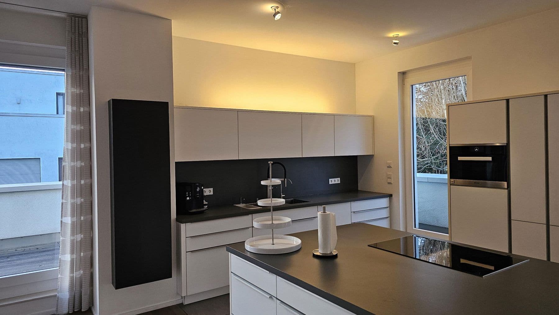 Prodej bytu 3+1 199 m², Köln, Severní Porýní-Vestfálsko Prodej bytu 3+1 199 m², Köln, Severní Porýní-Vestfálsko