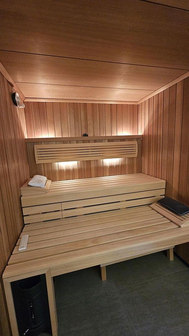 Prodej bytu 3+1 199 m², Köln, Severní Porýní-Vestfálsko Prodej bytu 3+1 199 m², Köln, Severní Porýní-Vestfálsko