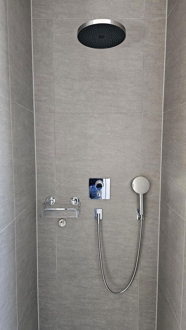 Prodej bytu 3+1 199 m², Köln, Severní Porýní-Vestfálsko Prodej bytu 3+1 199 m², Köln, Severní Porýní-Vestfálsko