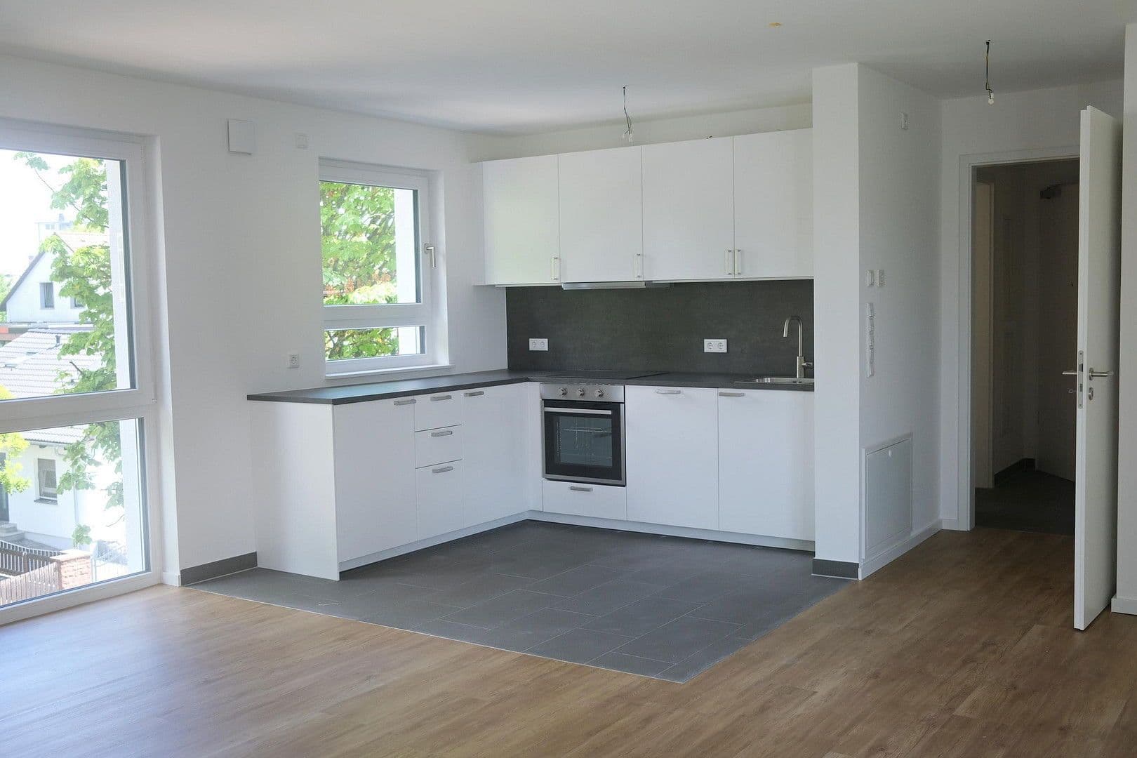 Pronájem bytu 2+1 68 m², Goerdelerstraße 33, Offenbach, Hessen Pronájem bytu 2+1 68 m², Goerdelerstraße 33, Offenbach, Hessen