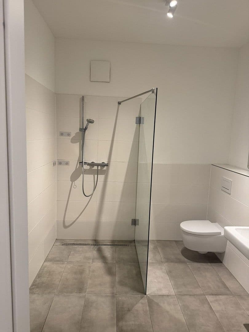 Pronájem bytu 3+1 91 m², Stallschreiberstraße 24, Berlin, Berlín Pronájem bytu 3+1 91 m², Stallschreiberstraße 24, Berlin, Berlín