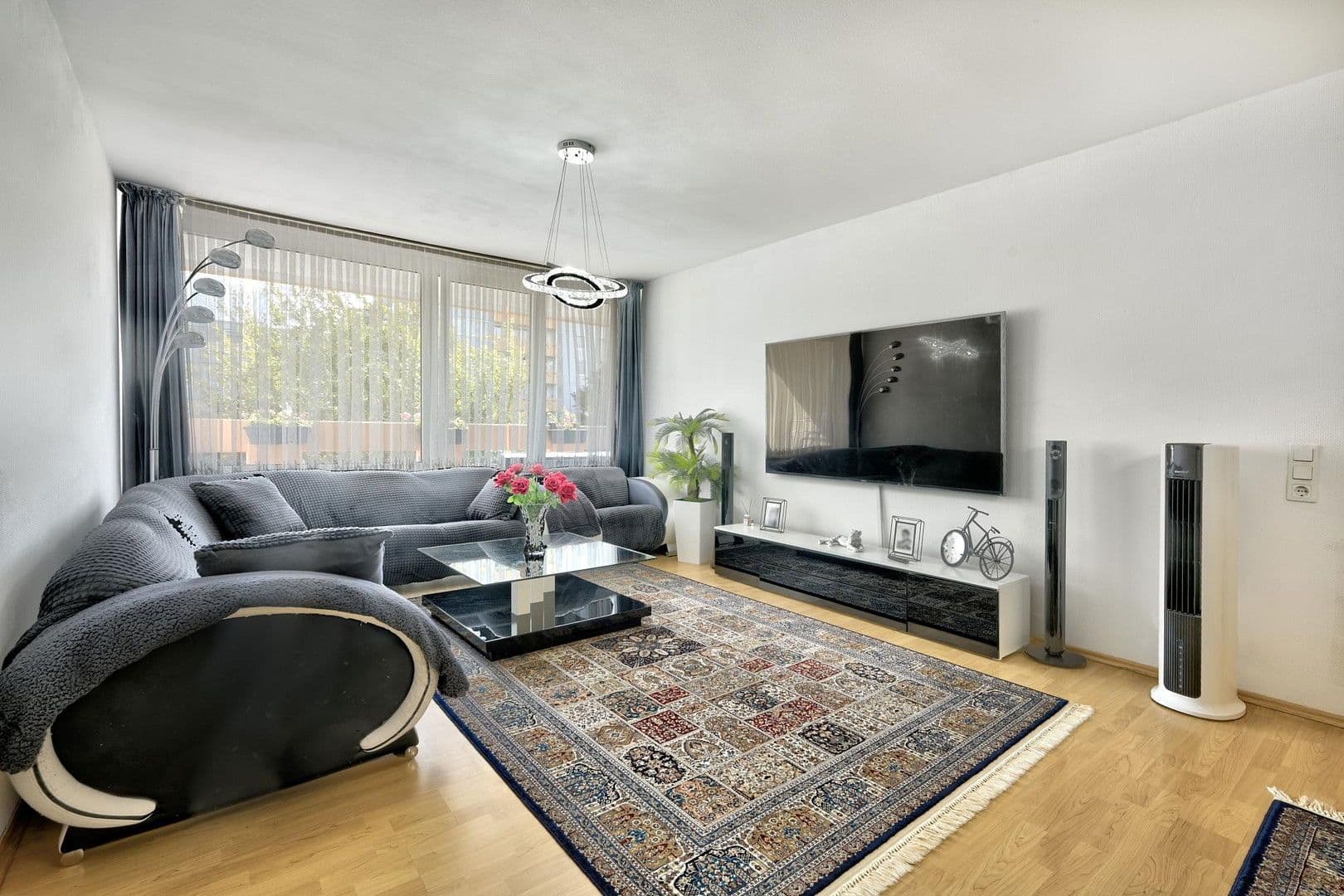 Prodej bytu 3+1 86 m², Taunusstein, Hessen Prodej bytu 3+1 86 m², Taunusstein, Hessen