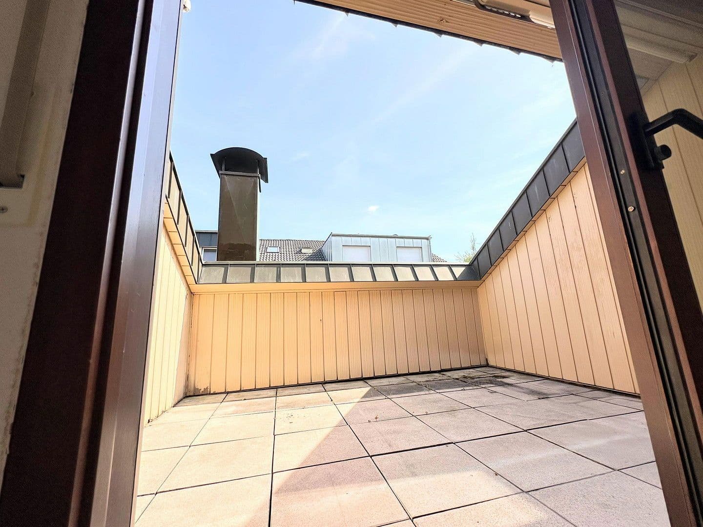 Prodej domu 320 m², pozemek 538 m², Gustav-Werner-Straße 10, Bönnigheim, Bádensko-Württembersko Prodej domu 320 m², pozemek 538 m², Gustav-Werner-Straße 10, Bönnigheim, Bádensko-Württembersko