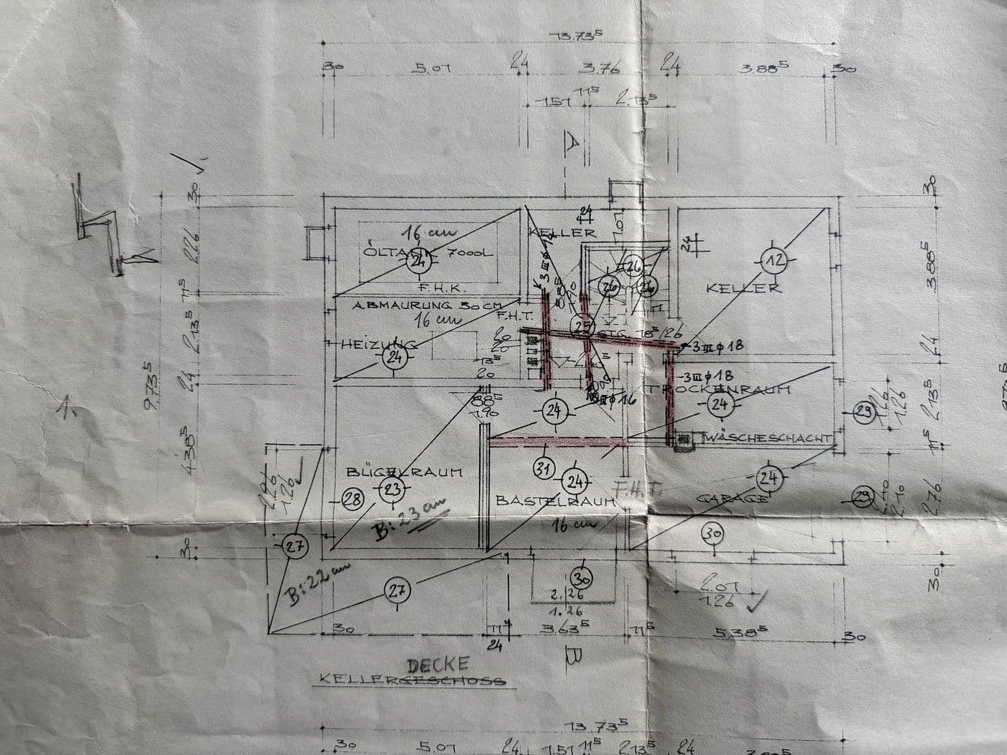 Prodej domu 190 m², pozemek 1.248 m², Reinhardshagen, Hessen Prodej domu 190 m², pozemek 1.248 m², Reinhardshagen, Hessen