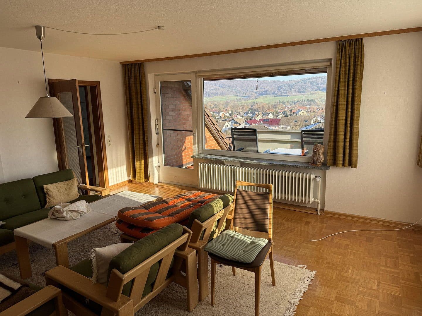 Prodej domu 190 m², pozemek 1.248 m², Reinhardshagen, Hessen Prodej domu 190 m², pozemek 1.248 m², Reinhardshagen, Hessen