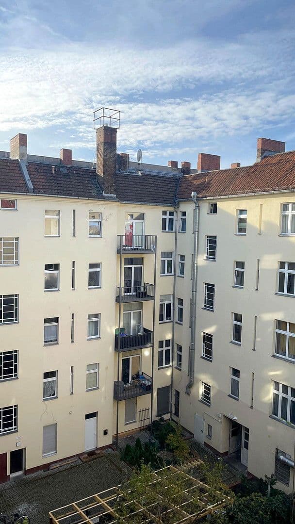 Prodej bytu 1+1 42 m², Koloniestrasse 33, Berlin, Berlín Prodej bytu 1+1 42 m², Koloniestrasse 33, Berlin, Berlín