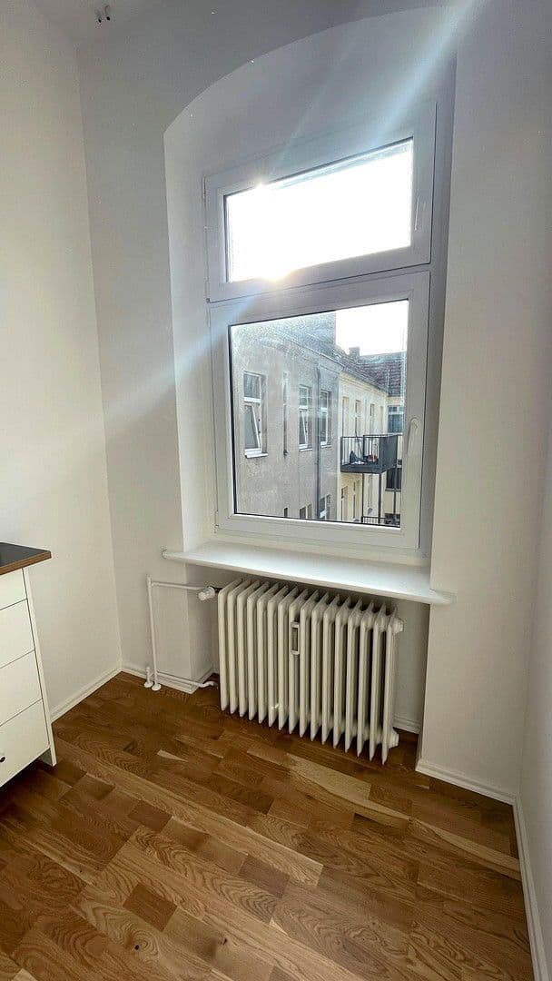 Prodej bytu 1+1 42 m², Koloniestrasse 33, Berlin, Berlín Prodej bytu 1+1 42 m², Koloniestrasse 33, Berlin, Berlín