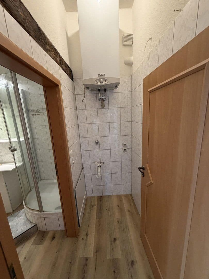 Pronájem bytu 4+1 151 m², Westliche Stadtmauerstraße 64, Erlangen, Bavorsko Pronájem bytu 4+1 151 m², Westliche Stadtmauerstraße 64, Erlangen, Bavorsko