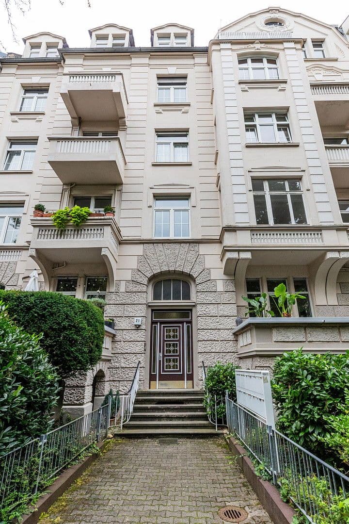 Pronájem bytu 3+kk 112 m², Kleiststr. 21, Wiesbaden, Hessen Pronájem bytu 3+kk 112 m², Kleiststr. 21, Wiesbaden, Hessen