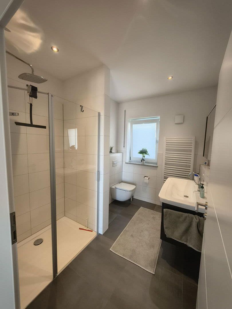 Prodej domu 205 m², pozemek 1.156 m², Ruhstorf a.d.Rott, Bavorsko Prodej domu 205 m², pozemek 1.156 m², Ruhstorf a.d.Rott, Bavorsko