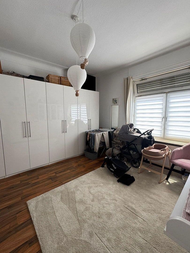 Pronájem bytu 3+1 92 m², Walder Straße 63, Hilden, Severní Porýní-Vestfálsko Pronájem bytu 3+1 92 m², Walder Straße 63, Hilden, Severní Porýní-Vestfálsko