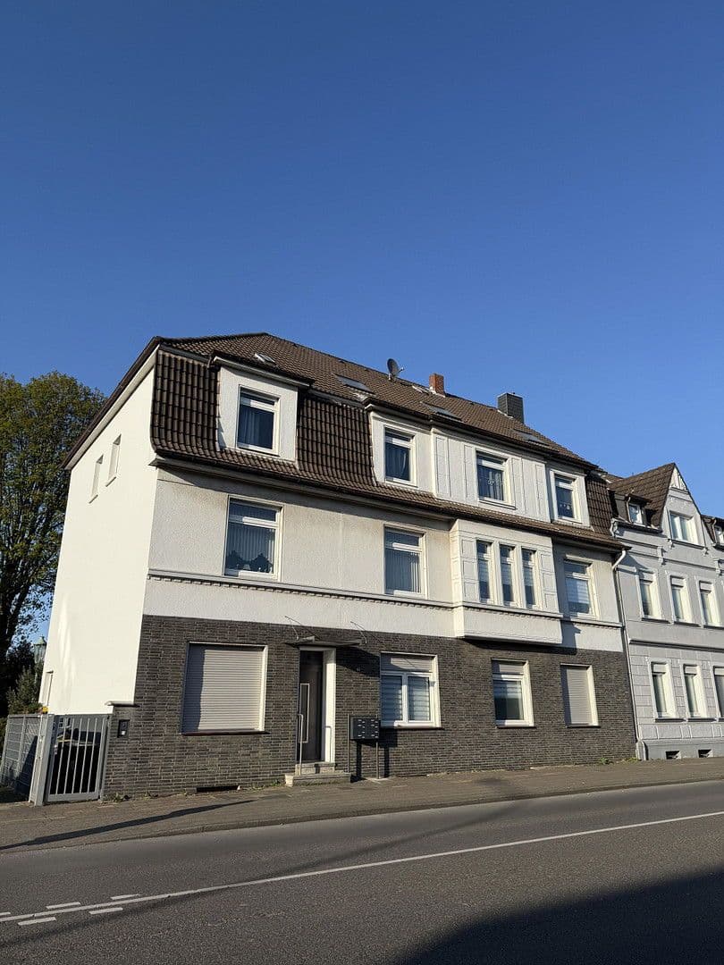 Pronájem bytu 3+1 92 m², Walder Straße 63, Hilden, Severní Porýní-Vestfálsko Pronájem bytu 3+1 92 m², Walder Straße 63, Hilden, Severní Porýní-Vestfálsko