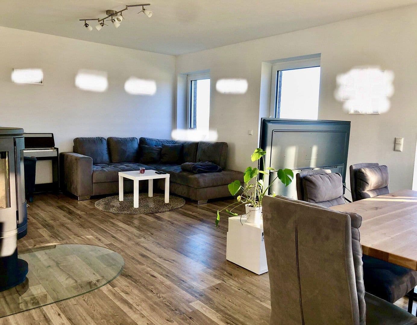 Prodej domu 230 m², pozemek 38.620 m², Oldenburg in Holstein, Šlesvicko-Holštýnsko Prodej domu 230 m², pozemek 38.620 m², Oldenburg in Holstein, Šlesvicko-Holštýnsko