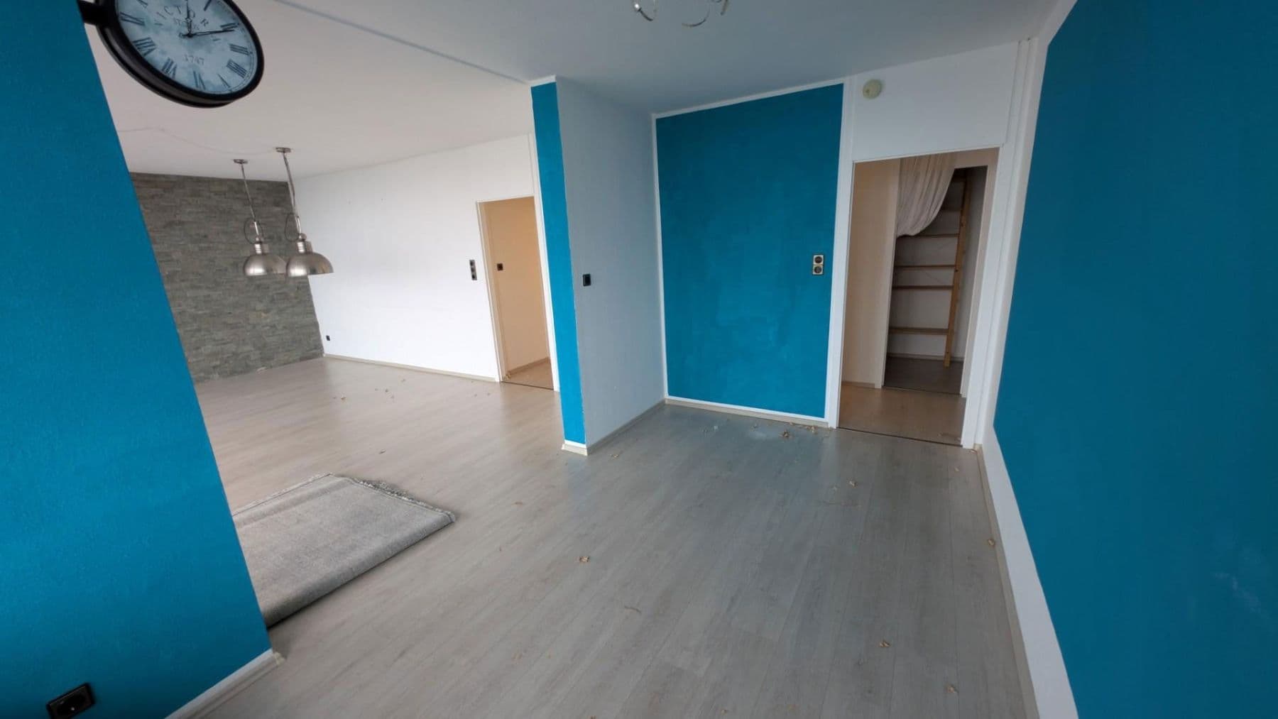 Prodej bytu 3+kk 92 m², Theodor-Heuss-Straße 50, Wuppertal, Severní Porýní-Vestfálsko Prodej bytu 3+kk 92 m², Theodor-Heuss-Straße 50, Wuppertal, Severní Porýní-Vestfálsko
