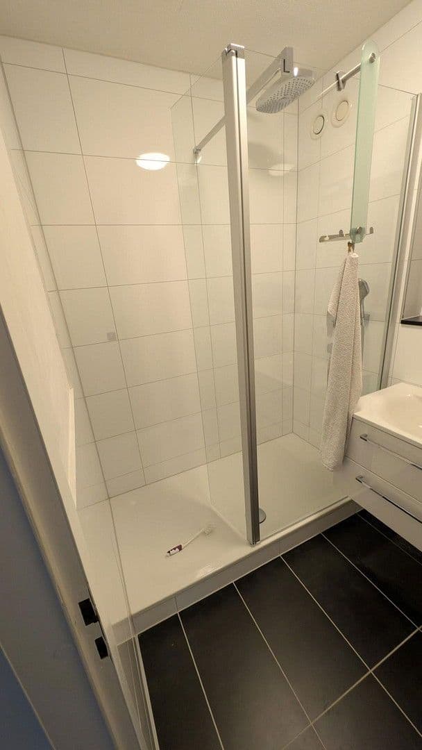 Prodej bytu 3+kk 92 m², Theodor-Heuss-Straße 50, Wuppertal, Severní Porýní-Vestfálsko Prodej bytu 3+kk 92 m², Theodor-Heuss-Straße 50, Wuppertal, Severní Porýní-Vestfálsko