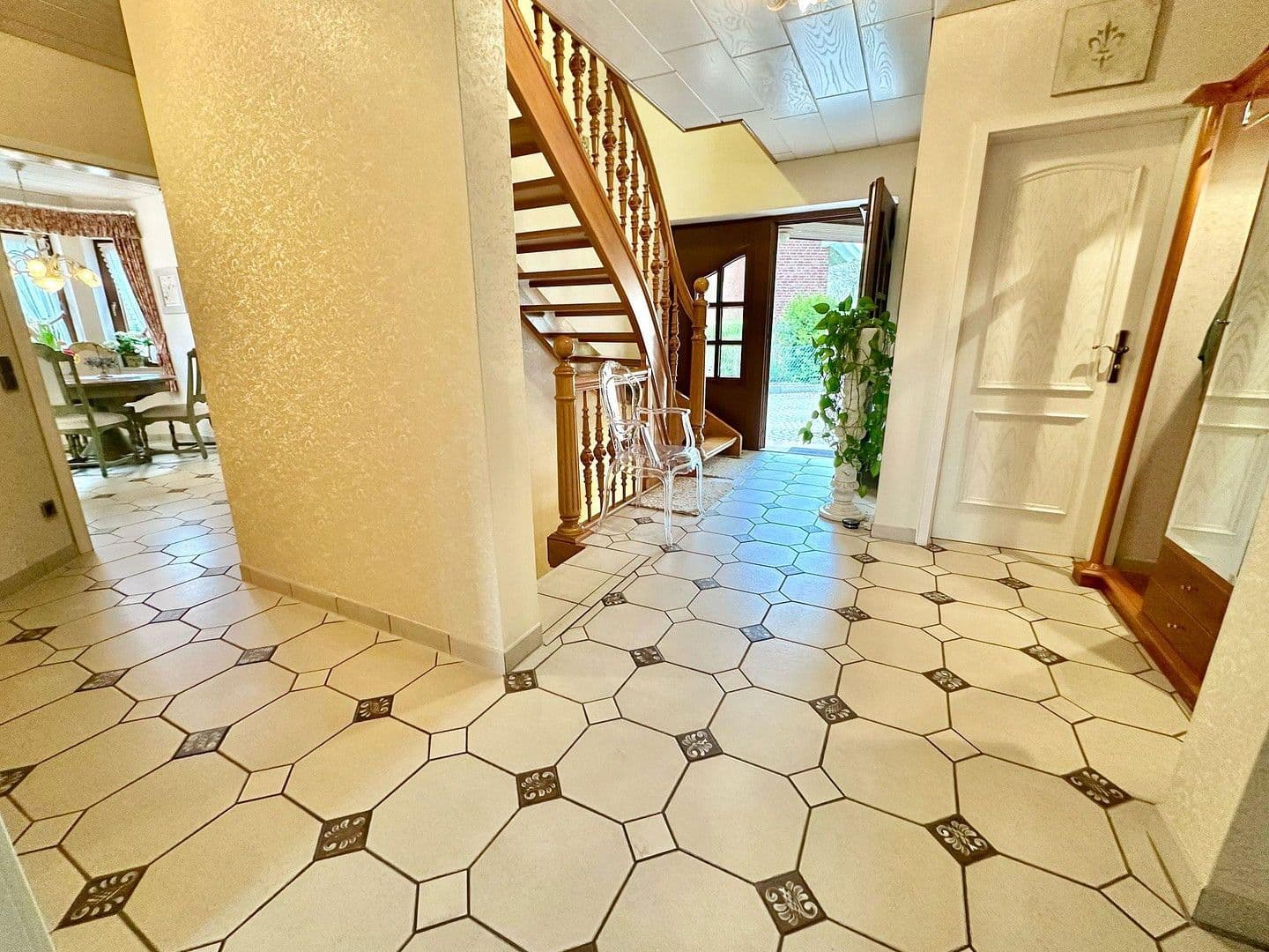 Prodej domu 149 m², pozemek 679 m², Kehrwieder 35, Trittau, Šlesvicko-Holštýnsko Prodej domu 149 m², pozemek 679 m², Kehrwieder 35, Trittau, Šlesvicko-Holštýnsko