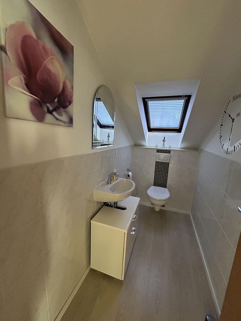 Prodej bytu 4+1 100 m², Sinsheim, Bádensko-Württembersko Prodej bytu 4+1 100 m², Sinsheim, Bádensko-Württembersko