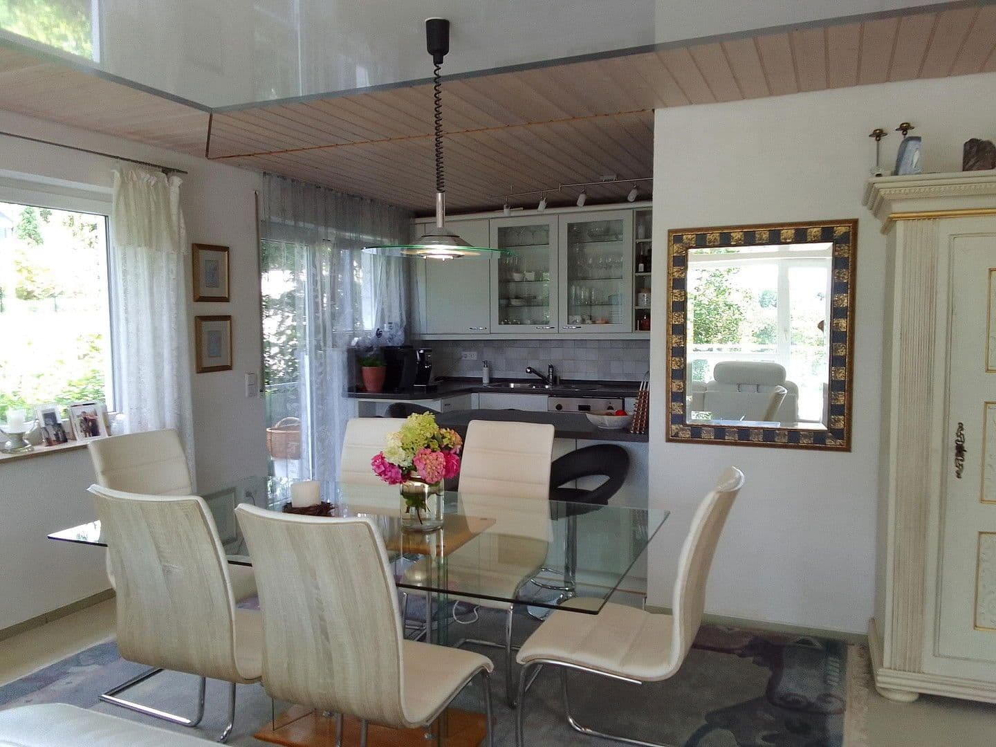 Prodej domu 206 m², pozemek 650 m², Leonberg, Bádensko-Württembersko Prodej domu 206 m², pozemek 650 m², Leonberg, Bádensko-Württembersko