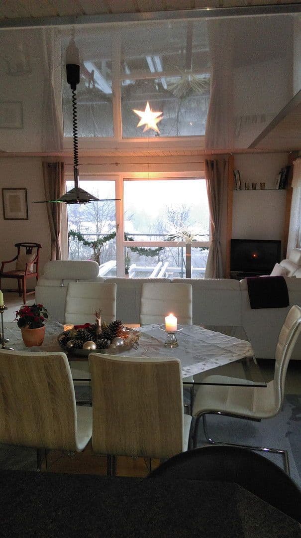 Prodej domu 206 m², pozemek 650 m², Leonberg, Bádensko-Württembersko Prodej domu 206 m², pozemek 650 m², Leonberg, Bádensko-Württembersko