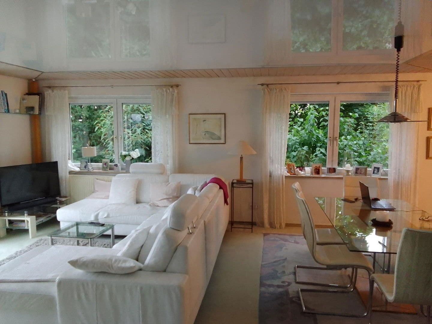 Prodej domu 206 m², pozemek 650 m², Leonberg, Bádensko-Württembersko Prodej domu 206 m², pozemek 650 m², Leonberg, Bádensko-Württembersko