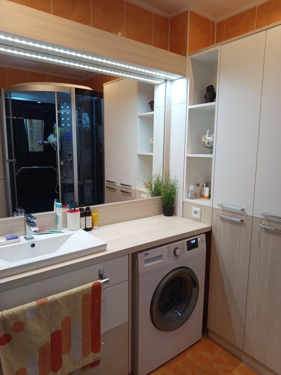 Prodej bytu 3+1 65 m², Pavlouskova, Ostrava, Moravskoslezský kraj Prodej bytu 3+1 65 m², Pavlouskova, Ostrava, Moravskoslezský kraj